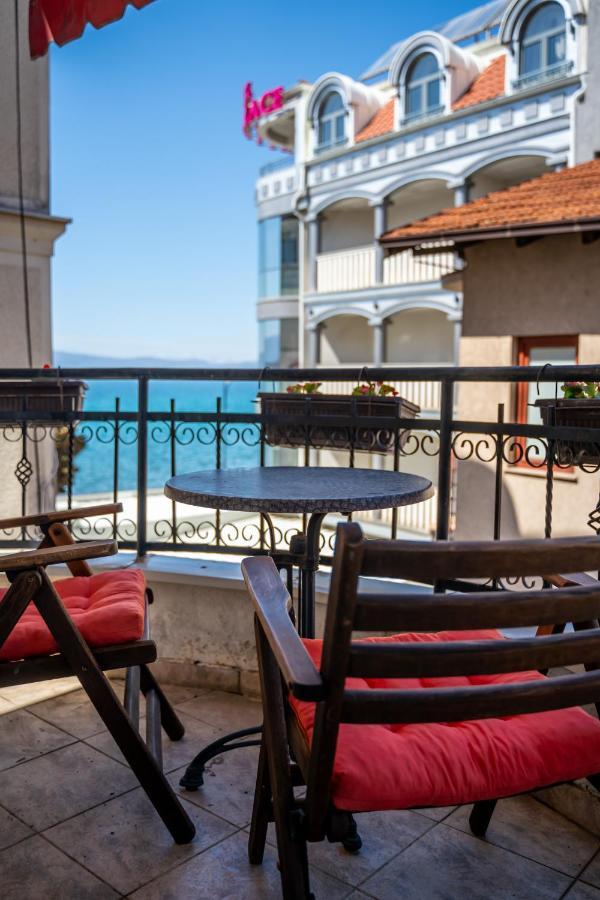 Sidera Aparthotel Охрид Экстерьер фото