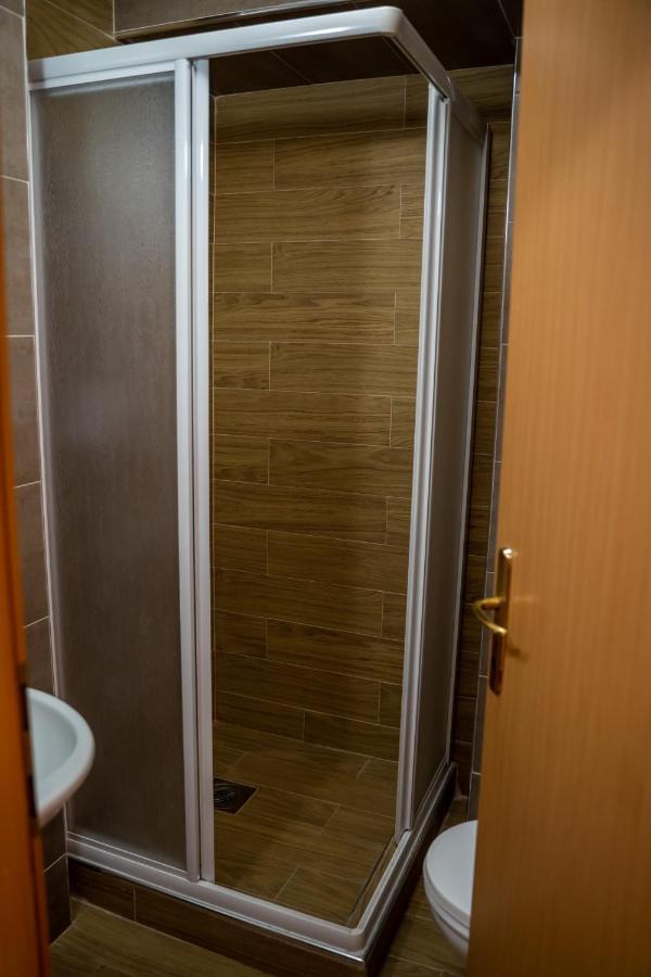 Sidera Aparthotel Охрид Экстерьер фото